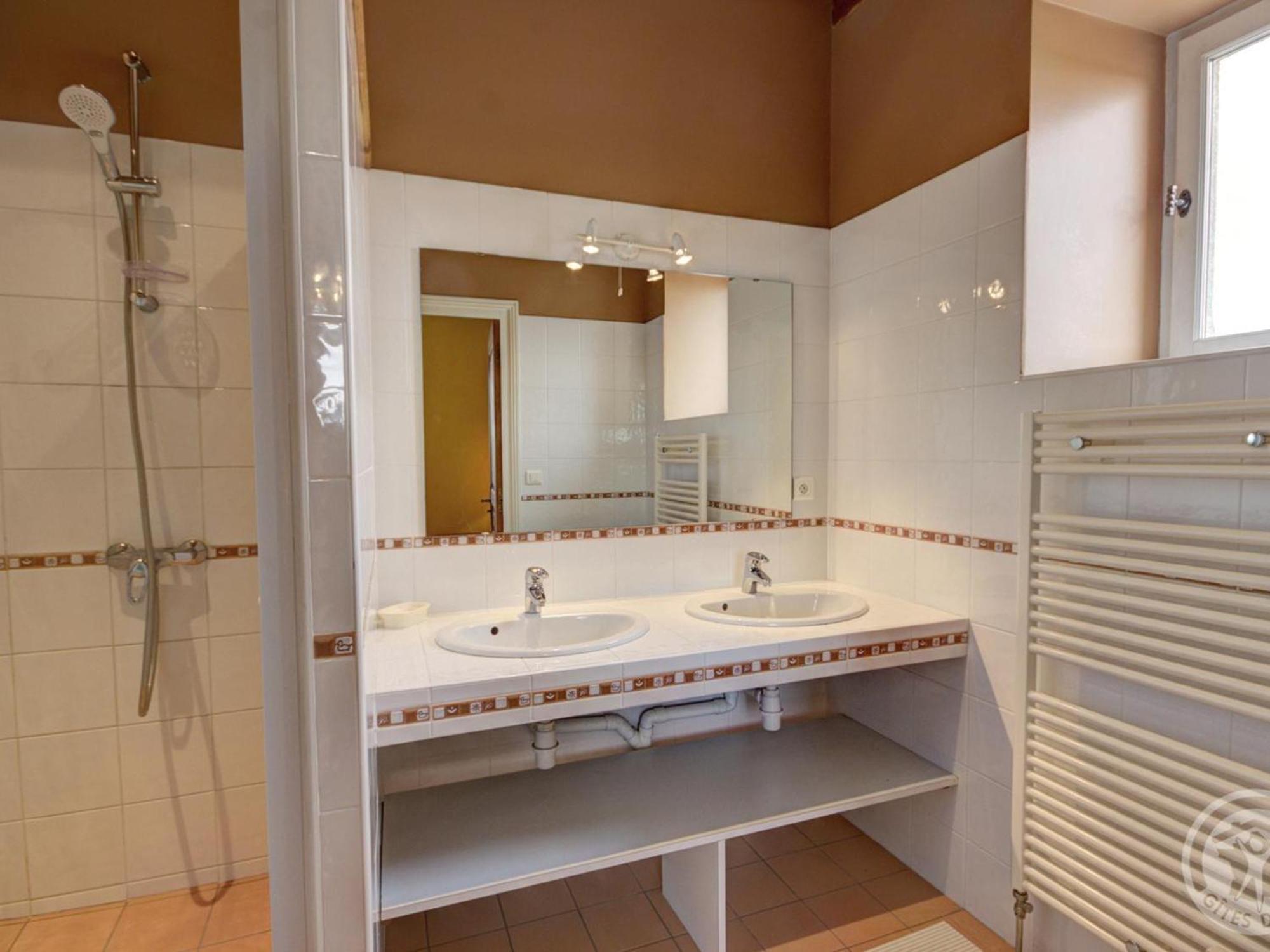 Belle Maison De Campagne Avec Piscine, 4 Chambres, Jardin Et Terrasse Pres De Montbrison - Fr-1-496-48 Chalain-le-Comtal Zewnętrze zdjęcie
